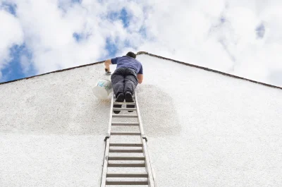 Peinture extérieure à Tournai-sur-Dive — façades et ravalement